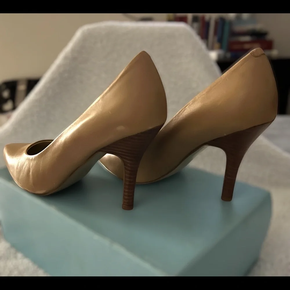 NINE WEST ACT3-M PUMPS LIGHT NATURAL LEATHER SIZE 8 MEDIUM - Picture 2 of 5